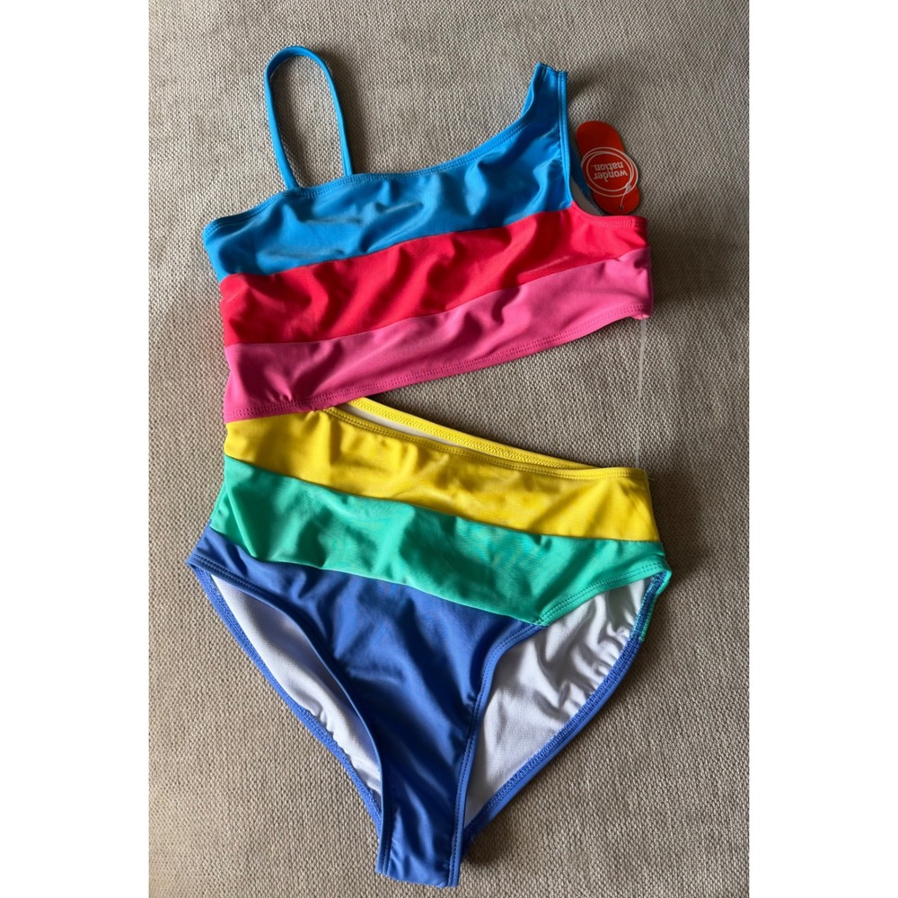 Girl cut out swim suit one piece large 10/12